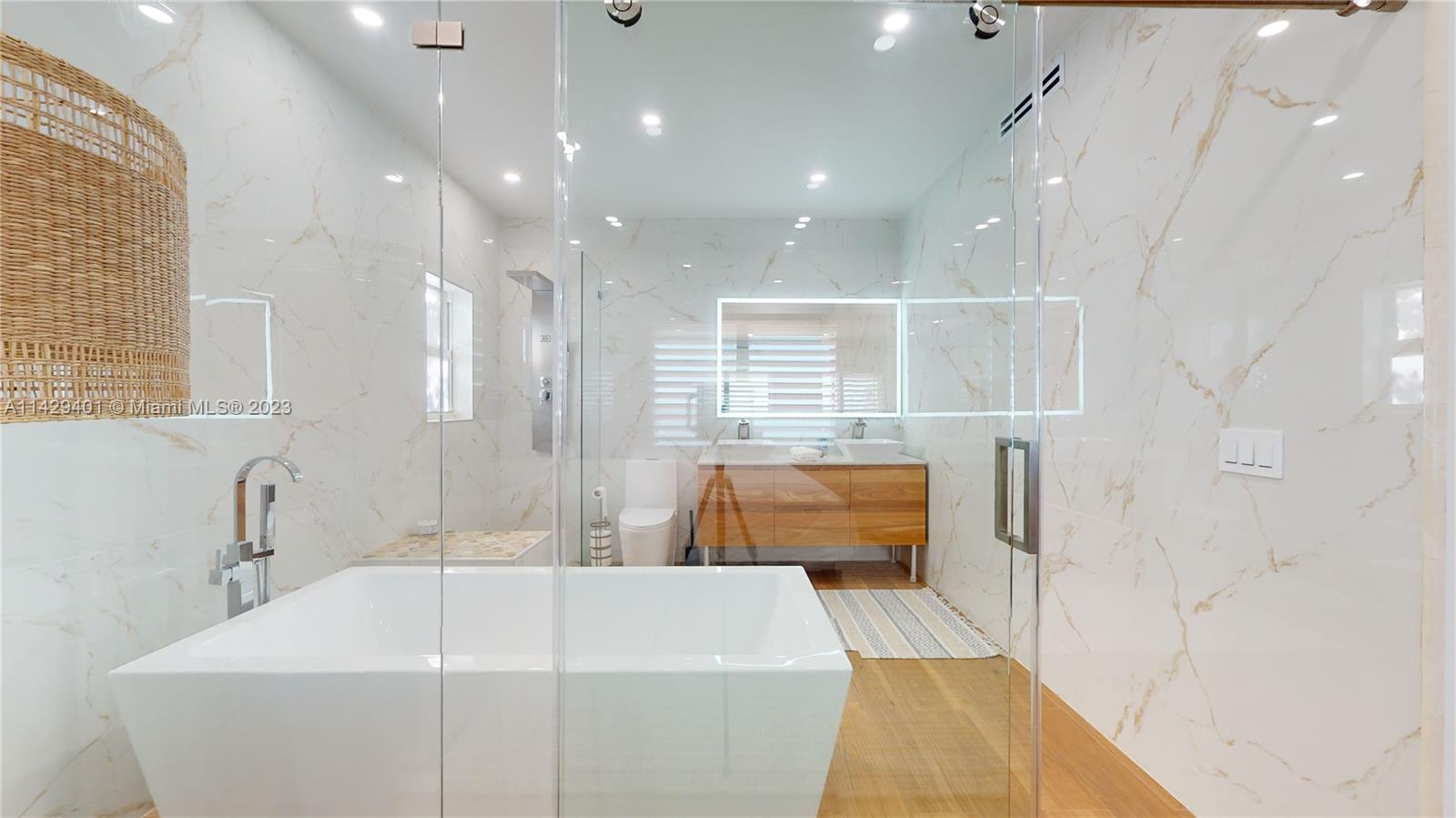 Key Largo Beach - Residential