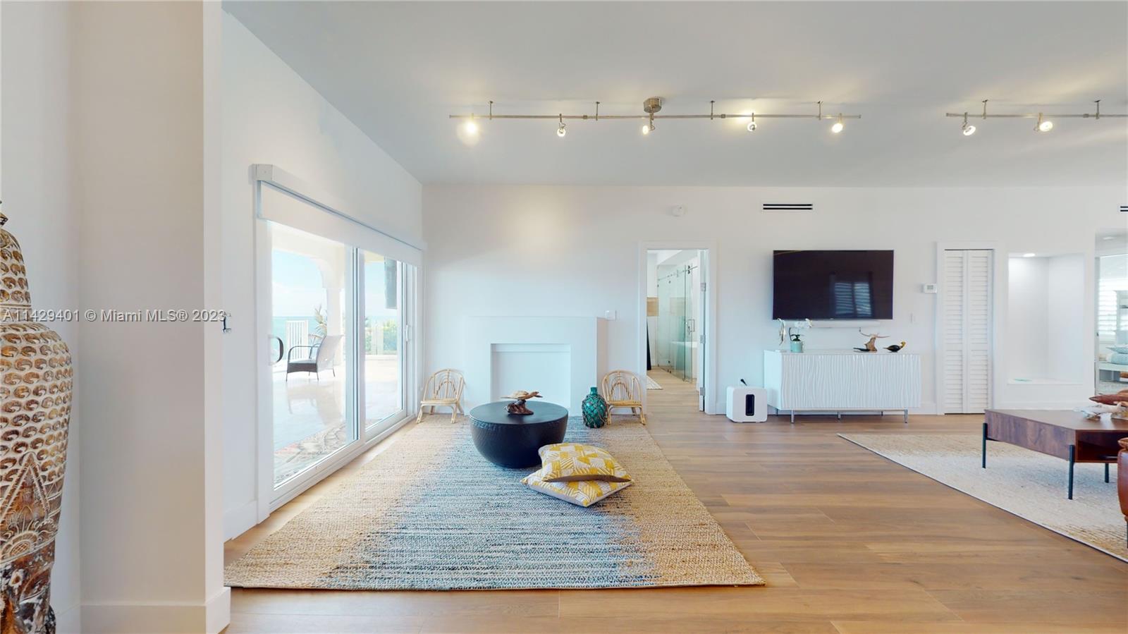 Key Largo Beach - Residential