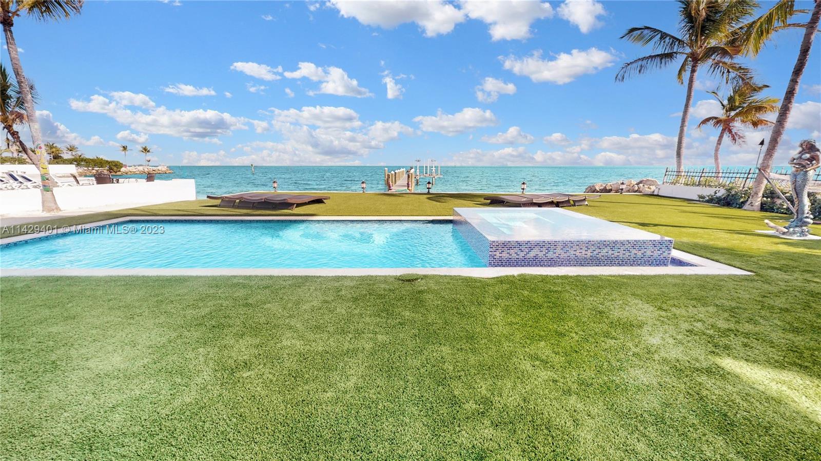 Key Largo Beach - Residential