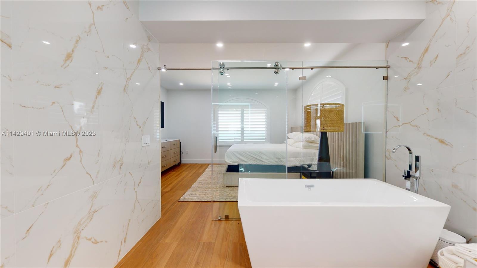 Key Largo Beach - Residential