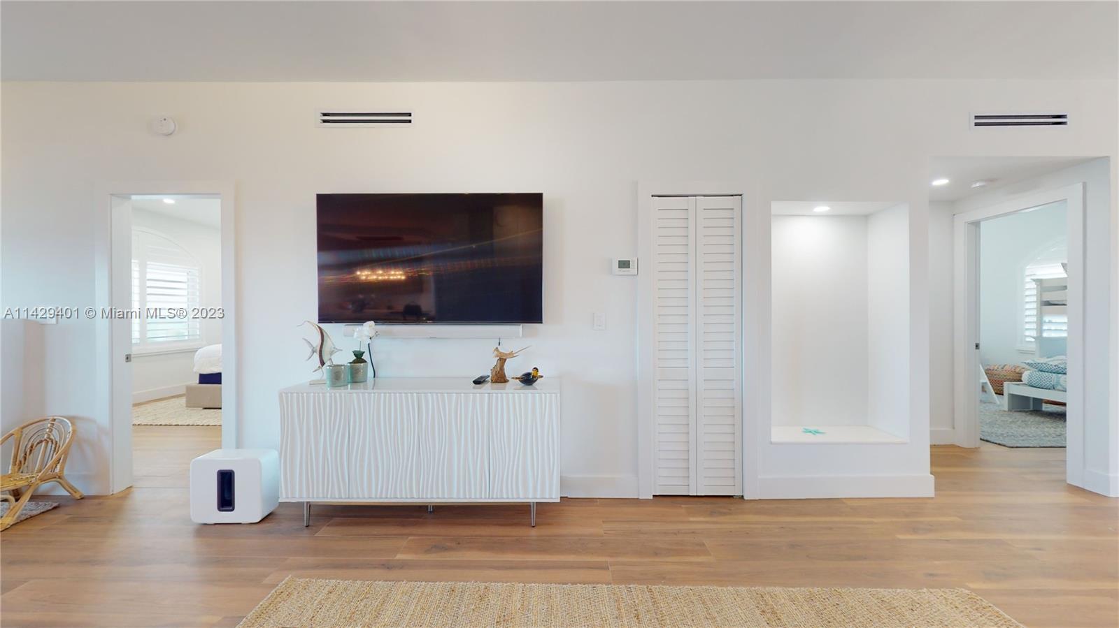 Key Largo Beach - Residential