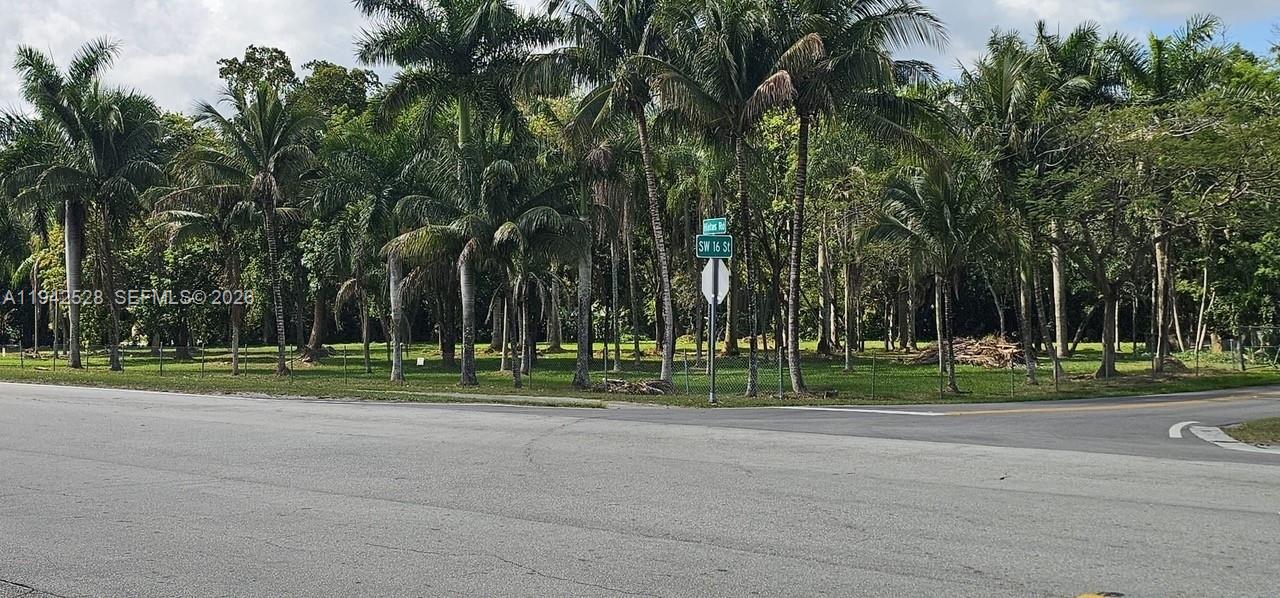 FLA FRUIT LANDS CO SUB NO - Land