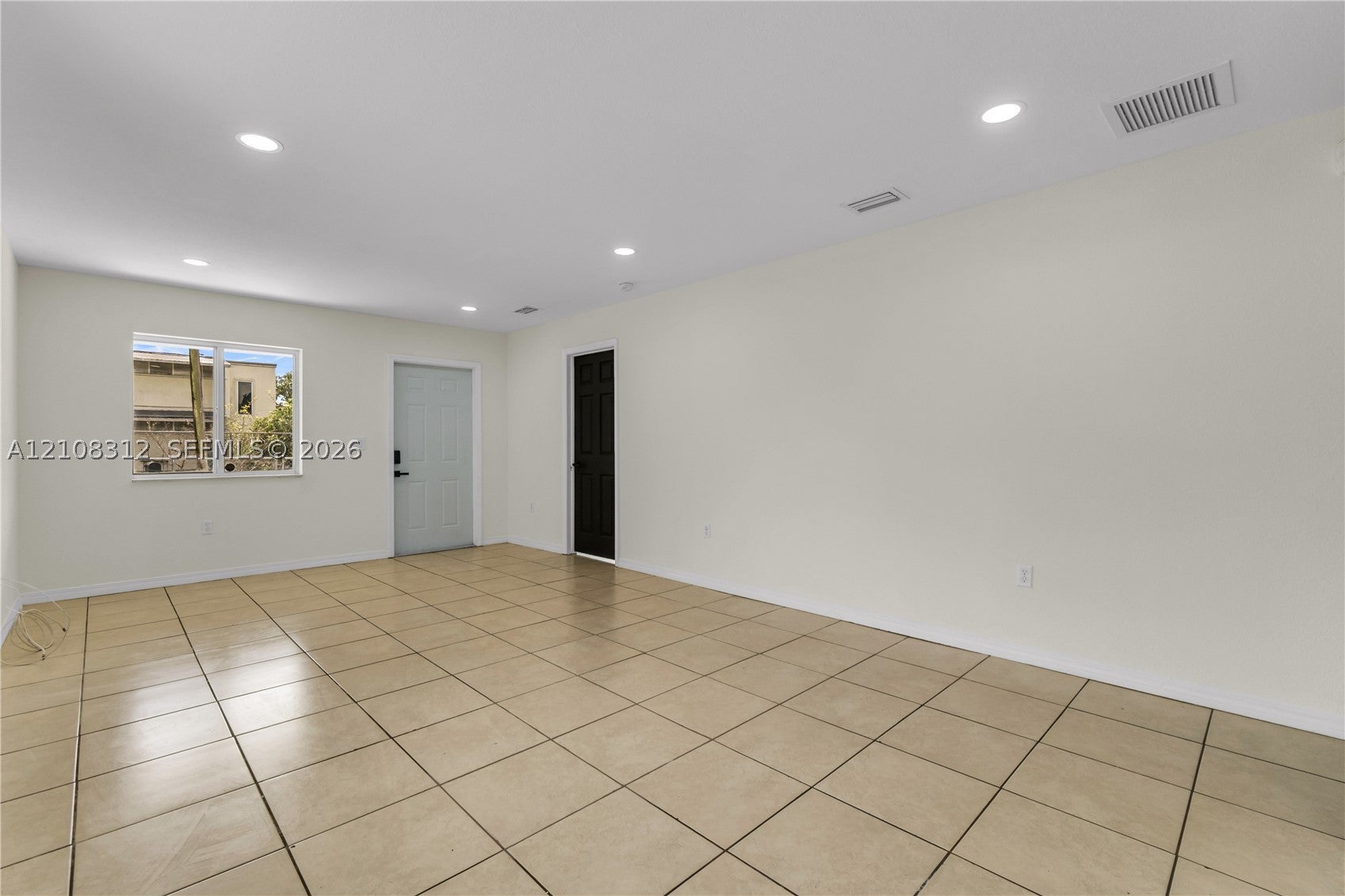 2425 NW 52nd St