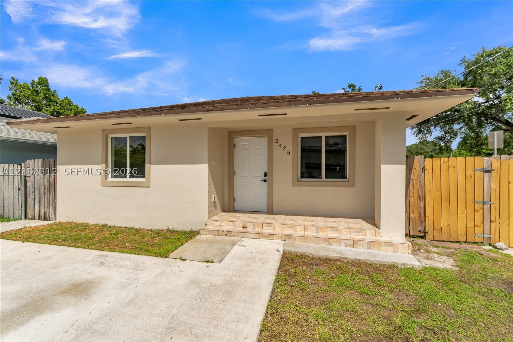 2425 NW 52nd St