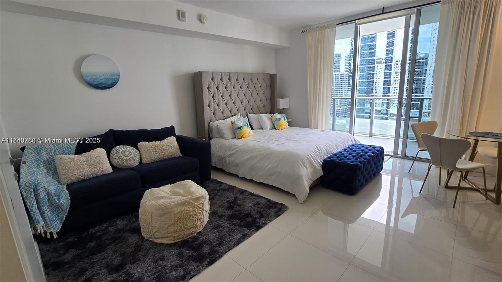 1300 Brickell Bay Dr 2100