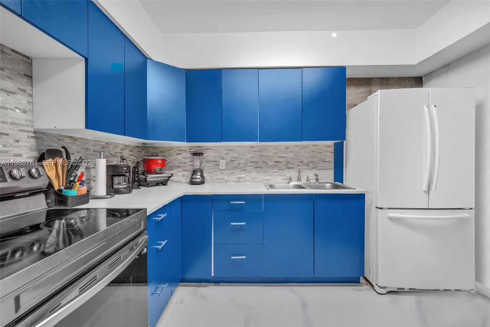 ALMAR SUB - Residential