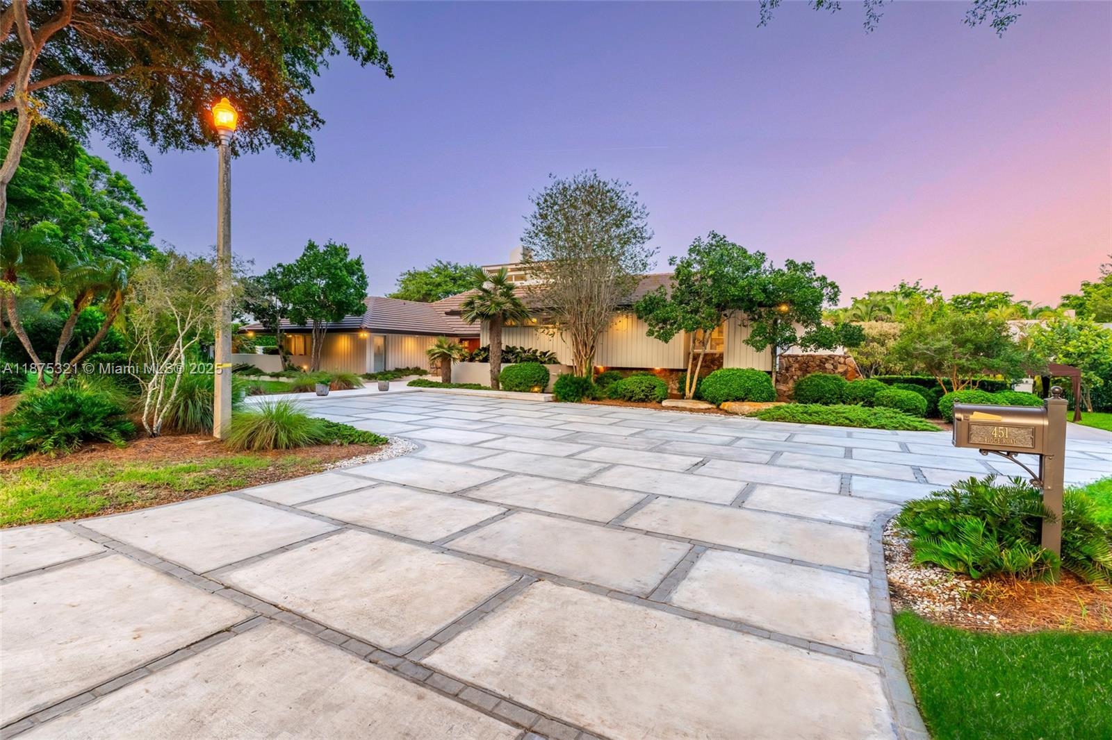 COCOPLUM SEC 1 - Residential