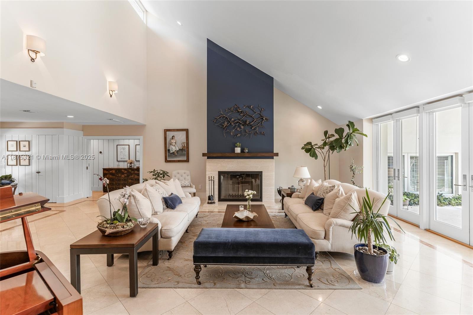 451 Ridge Rd