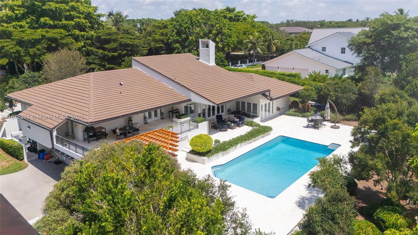 COCOPLUM SEC 1 - Residential