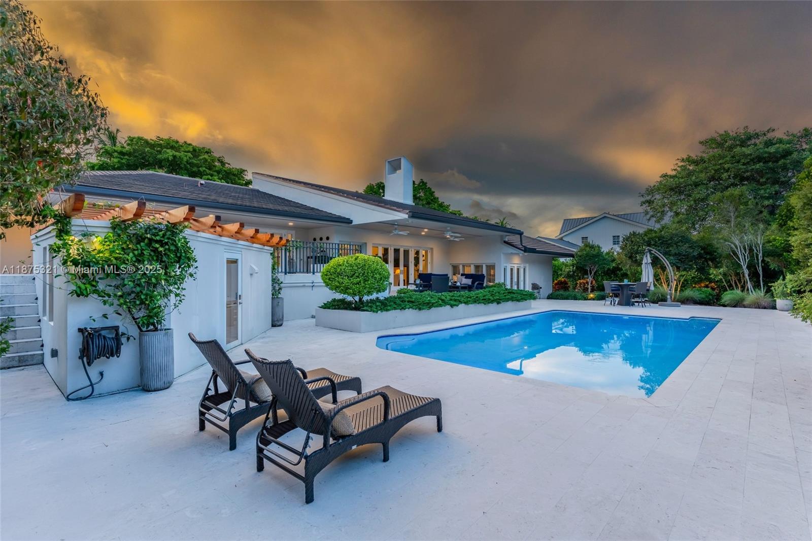 COCOPLUM SEC 1 - Residential