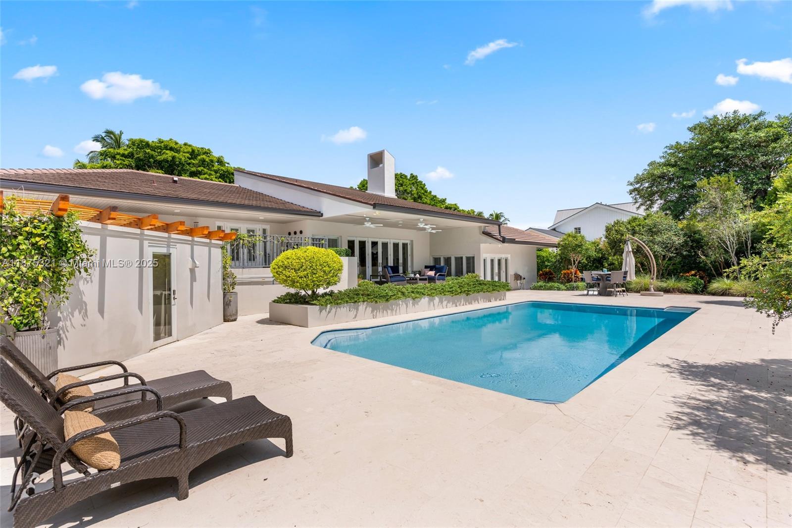 COCOPLUM SEC 1 - Residential