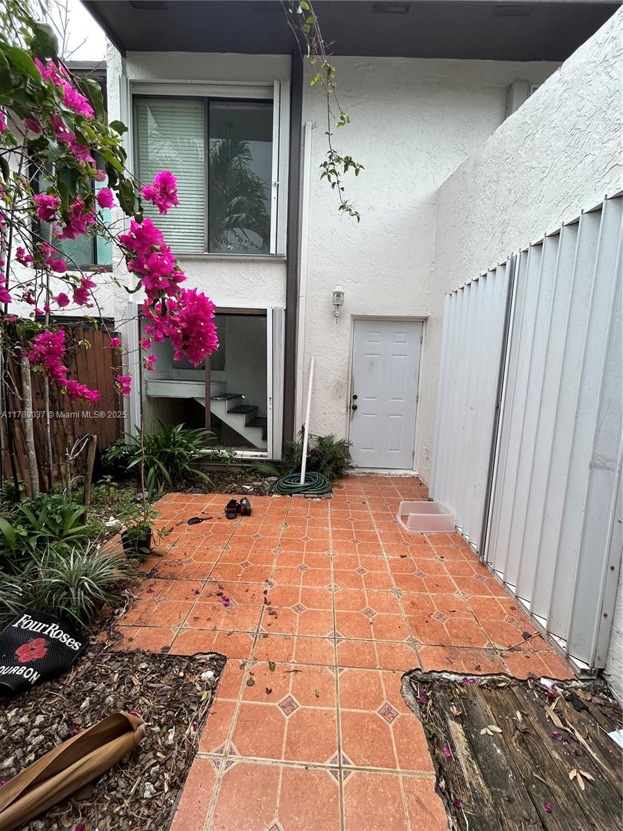Property for Sale at Address Not Disclosed, Miami, Broward County, Florida - Bedrooms: 3 
Bathrooms: 2  - $450,000