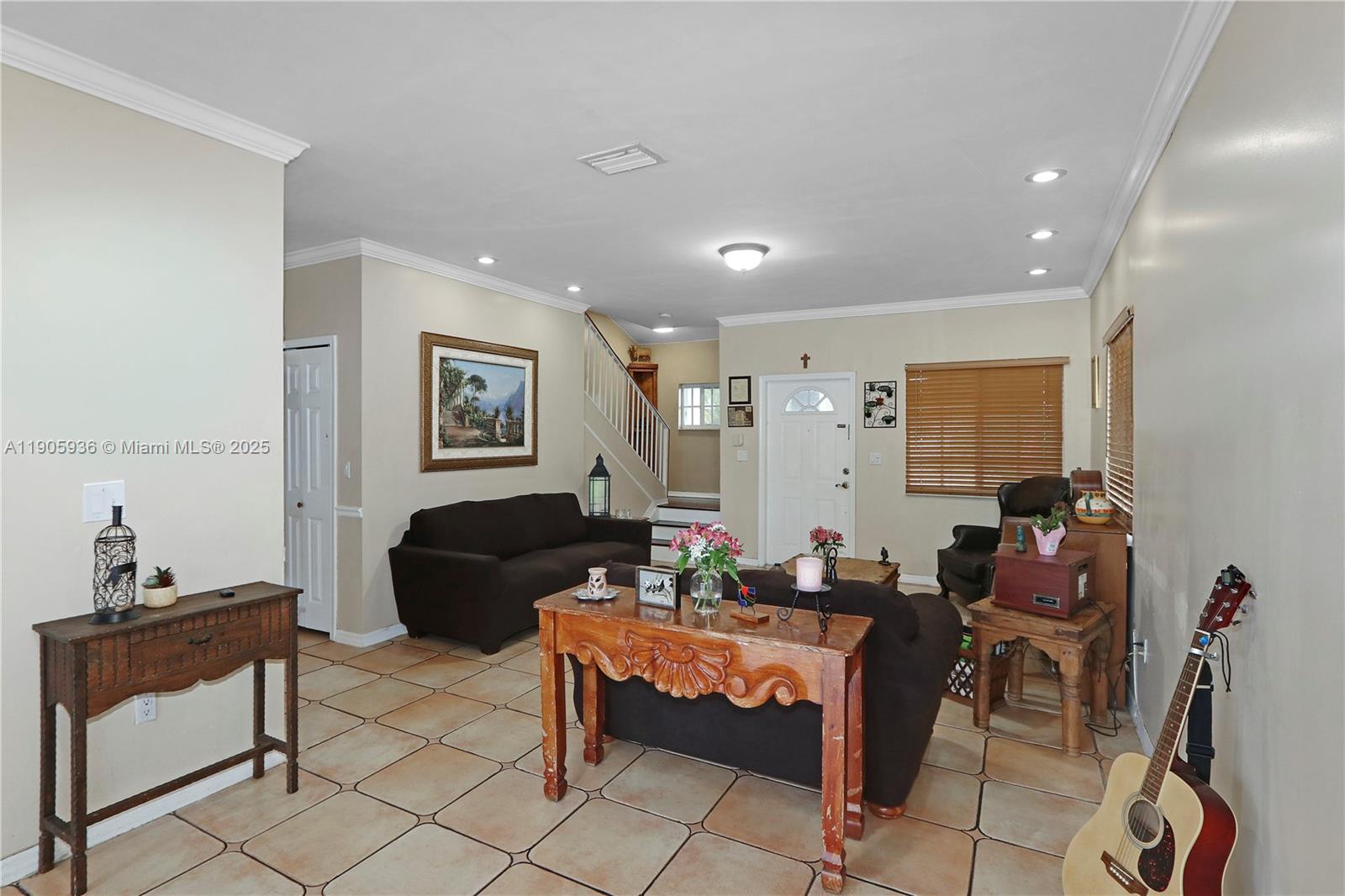 ADVENTURE HOMES - Residential