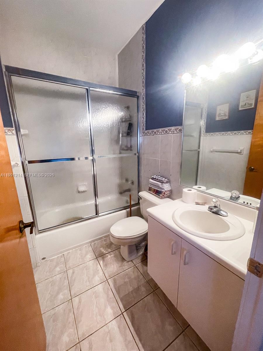 MEDITERRANEAN CONDO - Residential