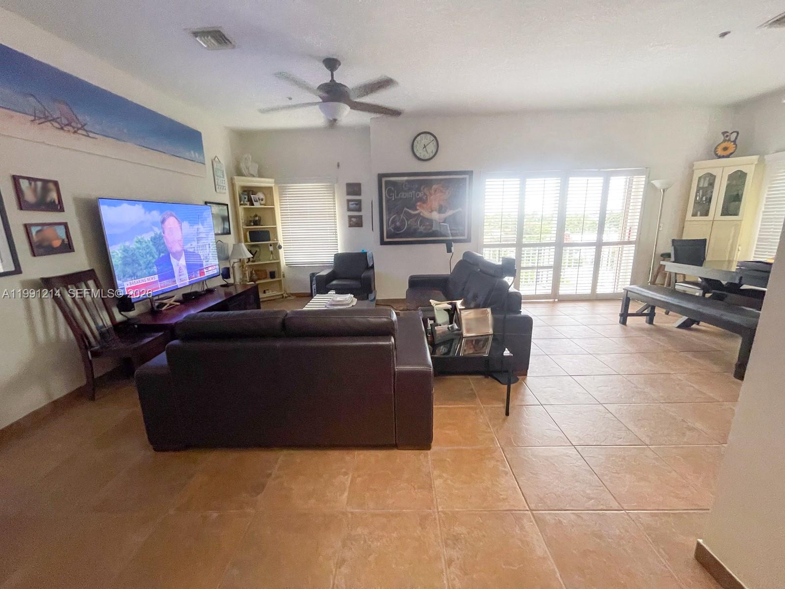 MEDITERRANEAN CONDO - Residential