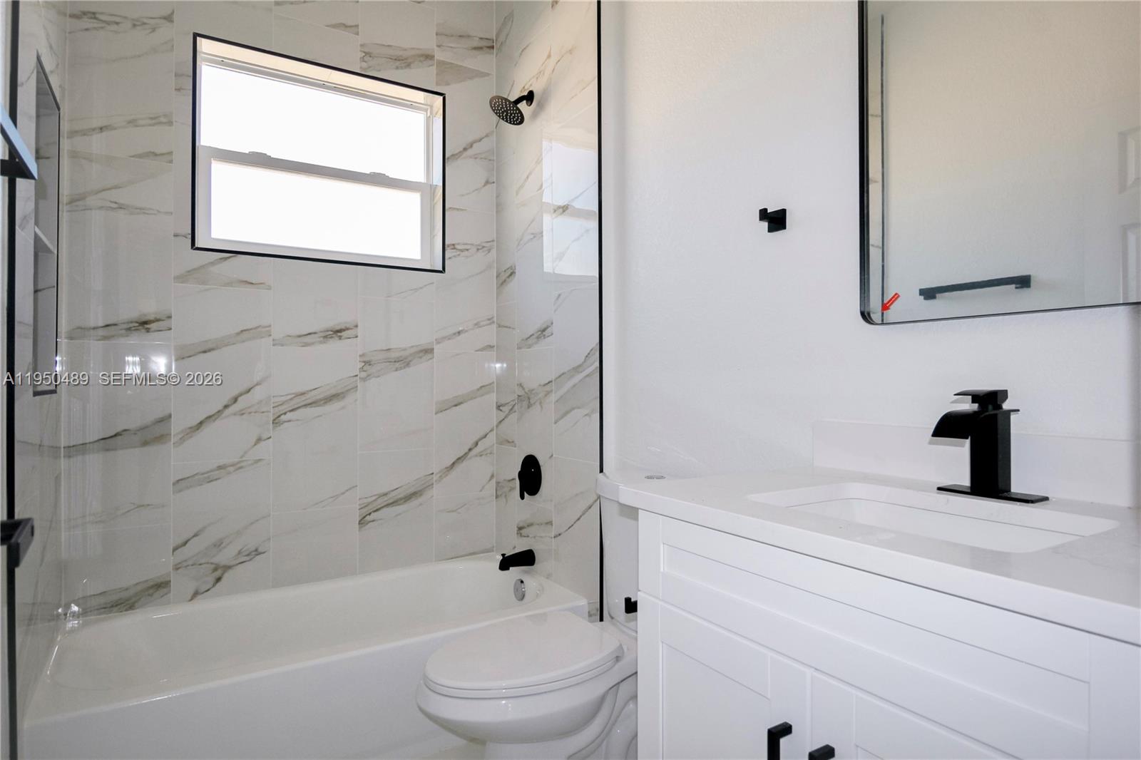 SUN N LAKE EST OF SEBRING - Residential