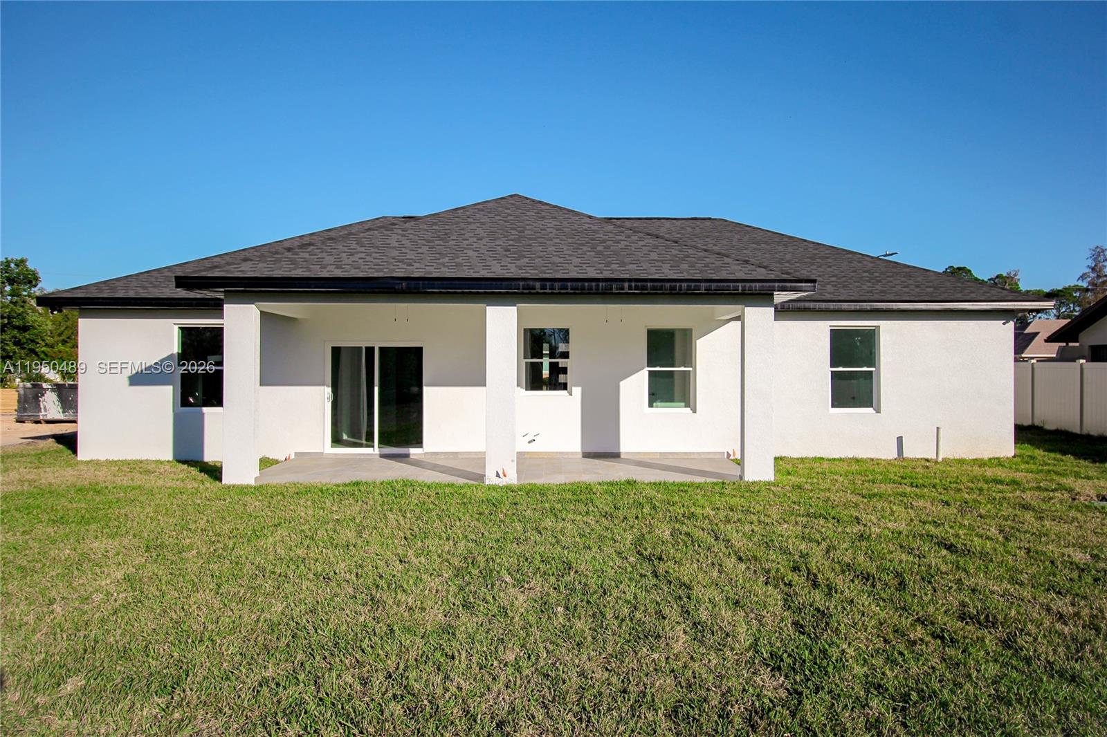 SUN N LAKE EST OF SEBRING - Residential