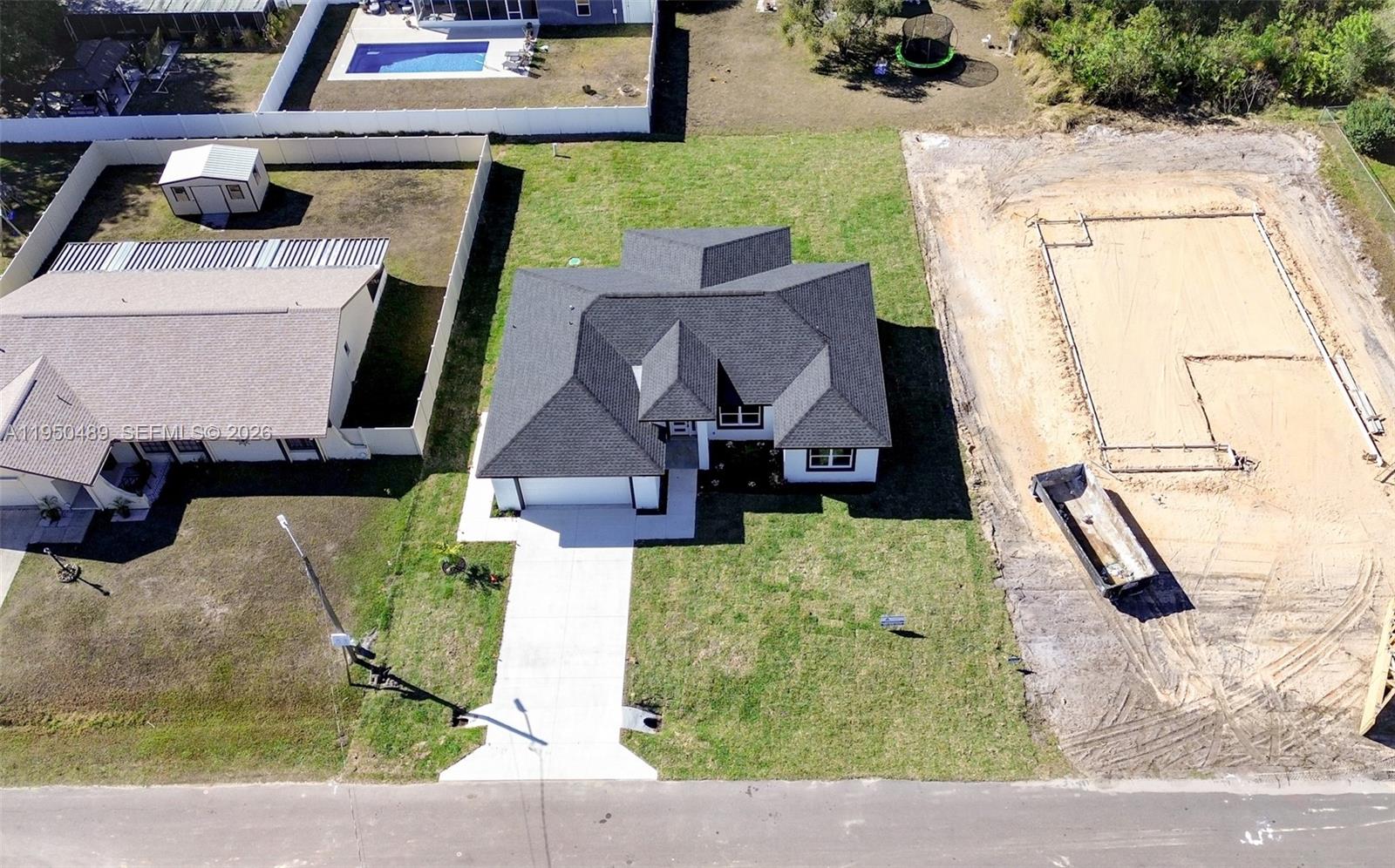 SUN N LAKE EST OF SEBRING - Residential