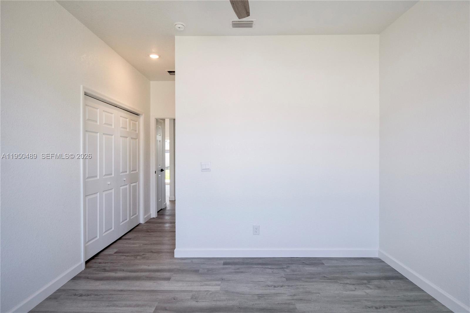 SUN N LAKE EST OF SEBRING - Residential