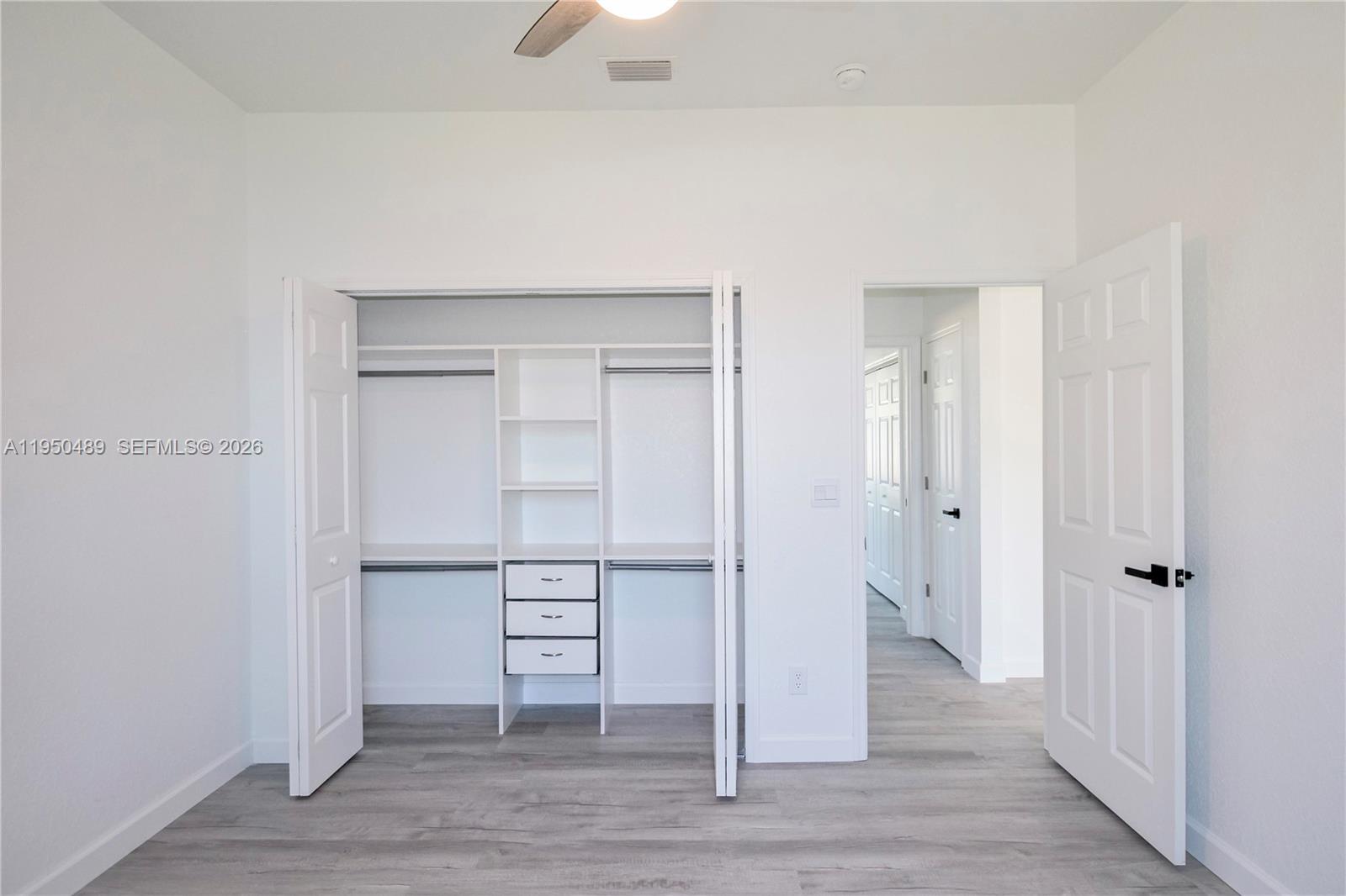 SUN N LAKE EST OF SEBRING - Residential