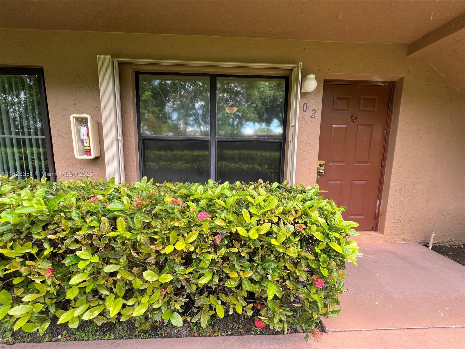 Property for Sale at 10006 Winding Lake Rd 102, Sunrise, Miami-Dade County, Florida - Bedrooms: 2 
Bathrooms: 2  - $210,000