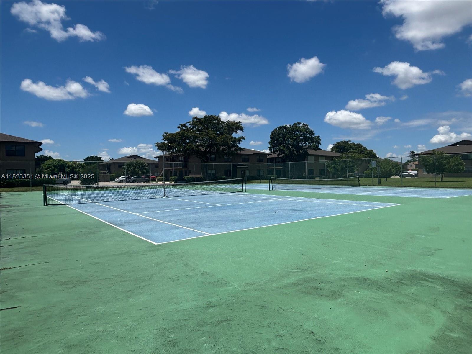 WINDING LAKE AT WELLEBY C - Residential