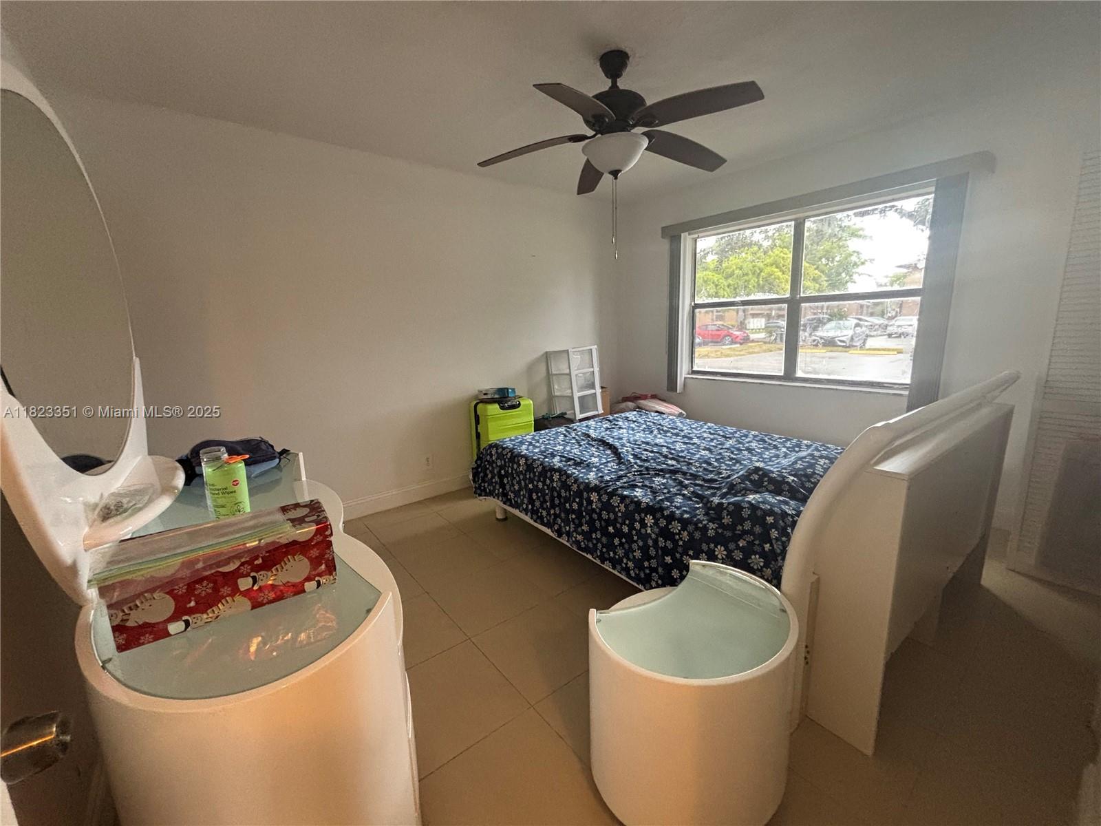 WINDING LAKE AT WELLEBY C - Residential