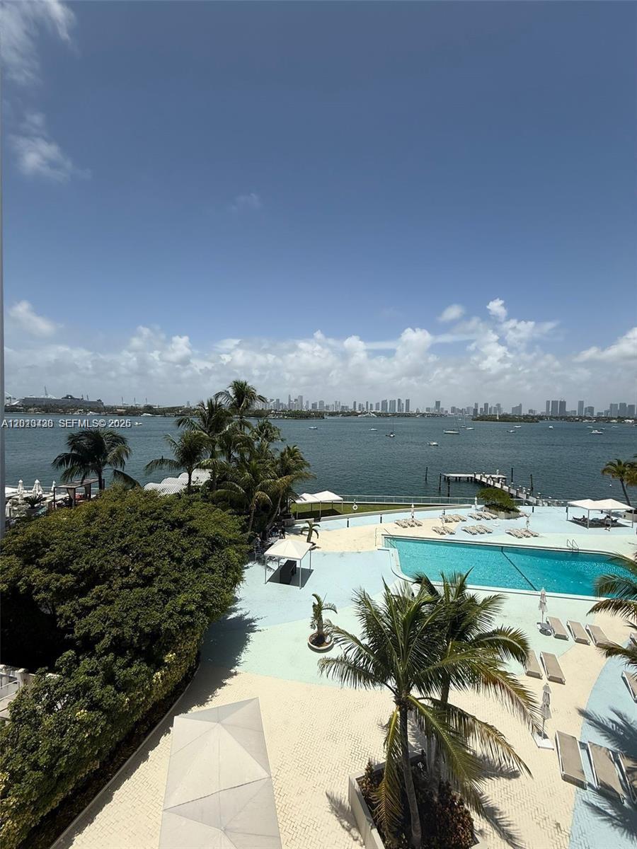 MIRADOR 1200 CONDO - Residential Lease