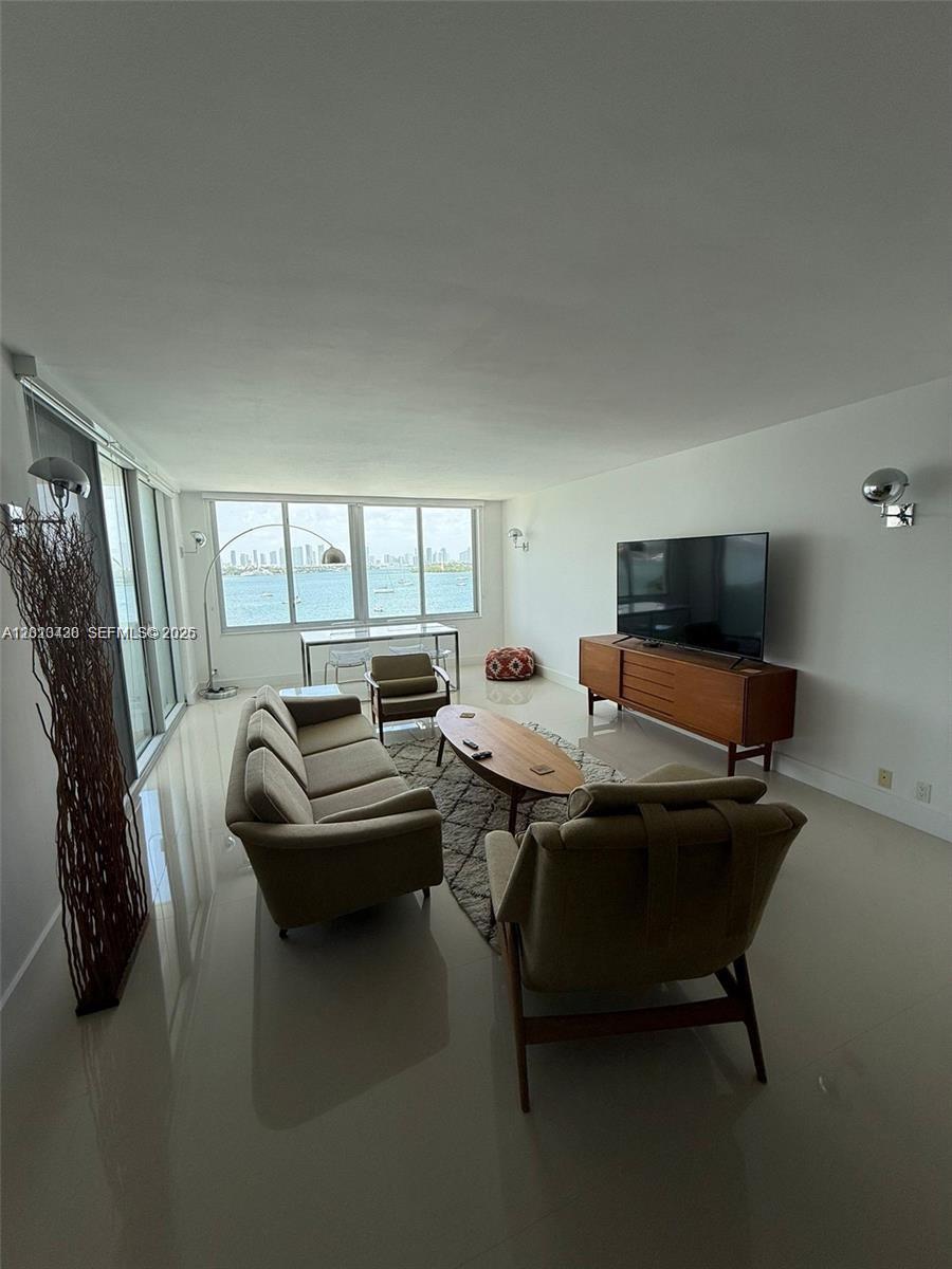 MIRADOR 1200 CONDO - Residential Lease