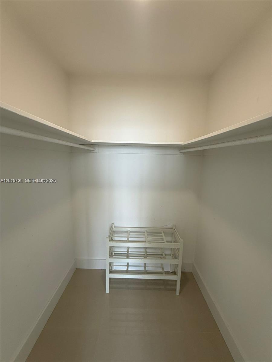 MIRADOR 1200 CONDO - Residential Lease