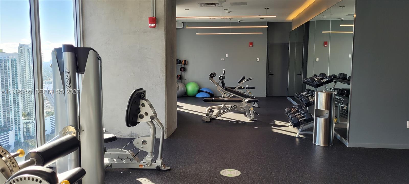 CENTRO CONDO - Residential Lease