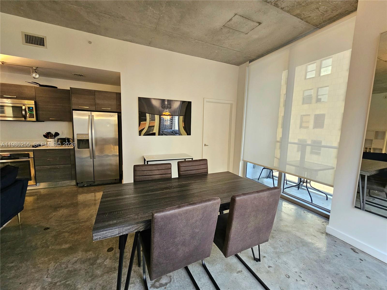 CENTRO CONDO - Residential Lease