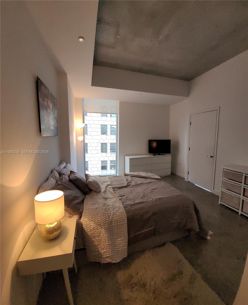 CENTRO CONDO - Residential Lease