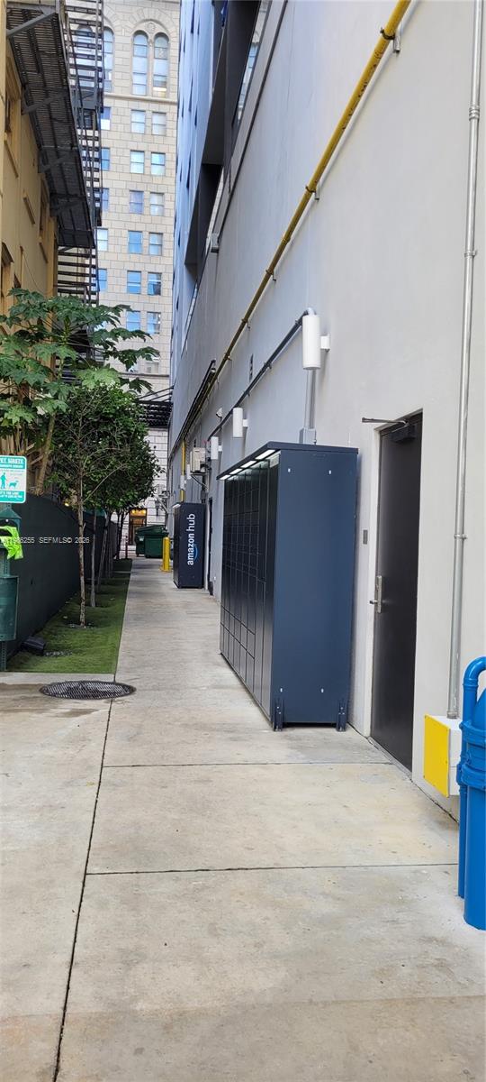 CENTRO CONDO - Residential Lease