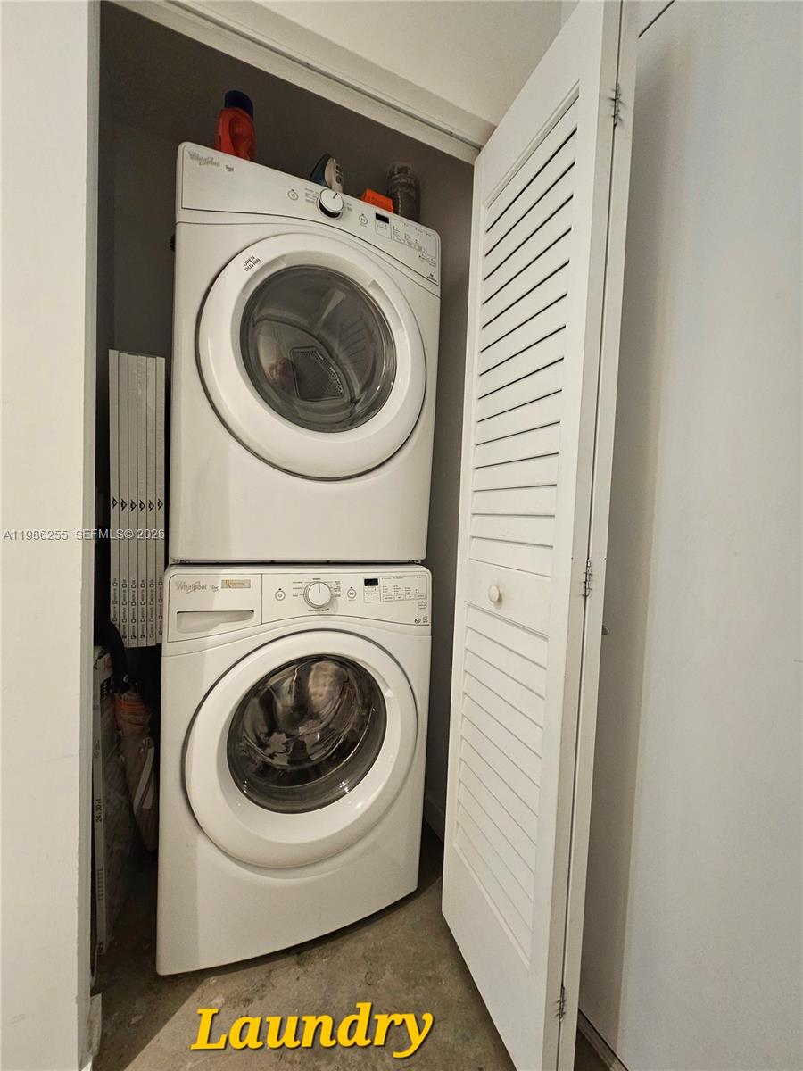 CENTRO CONDO - Residential Lease