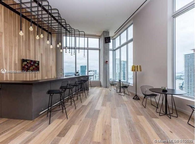 CENTRO CONDO - Residential Lease