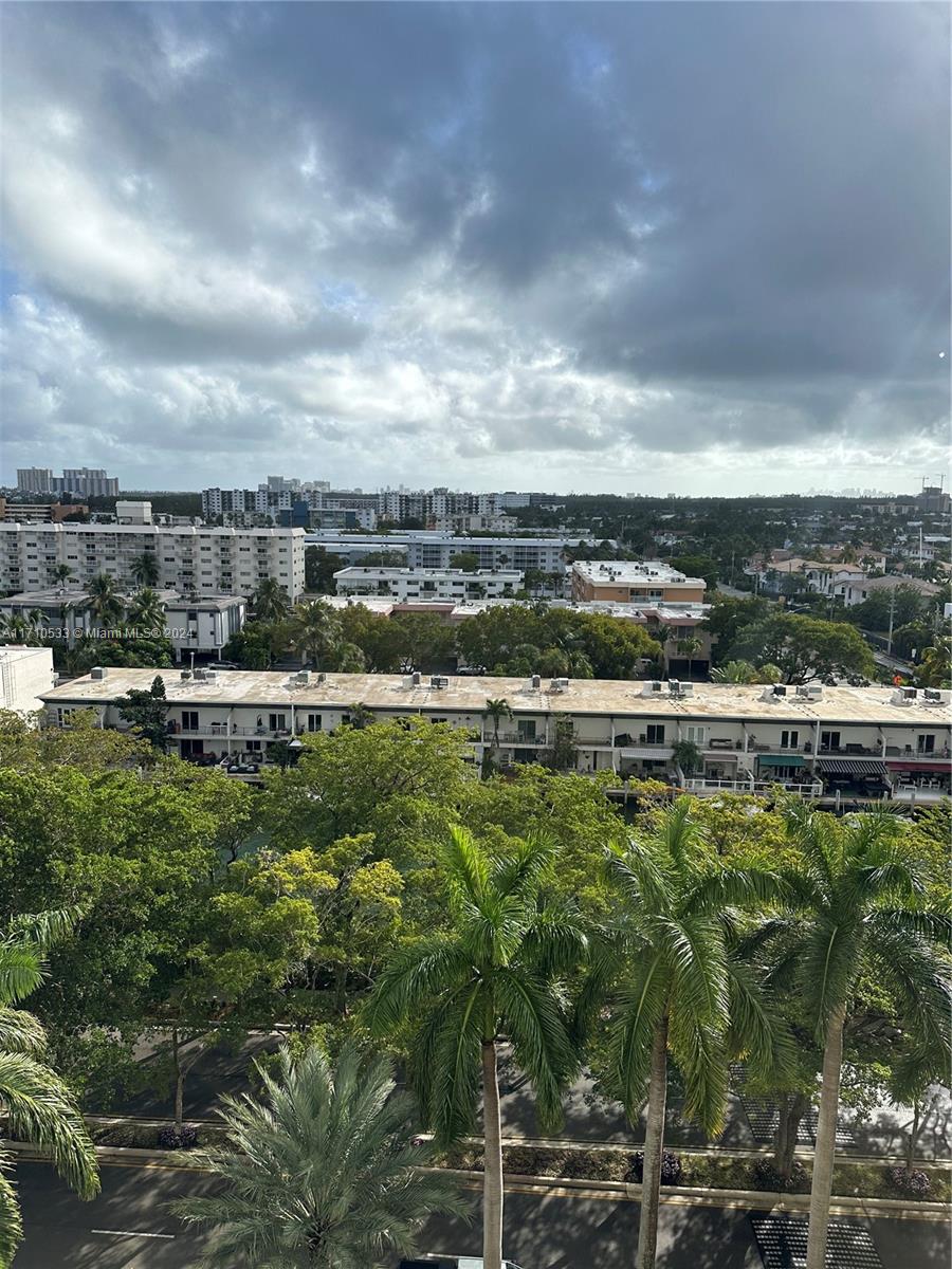 2000 ISL BLVD WILLIAMS IS - Residential