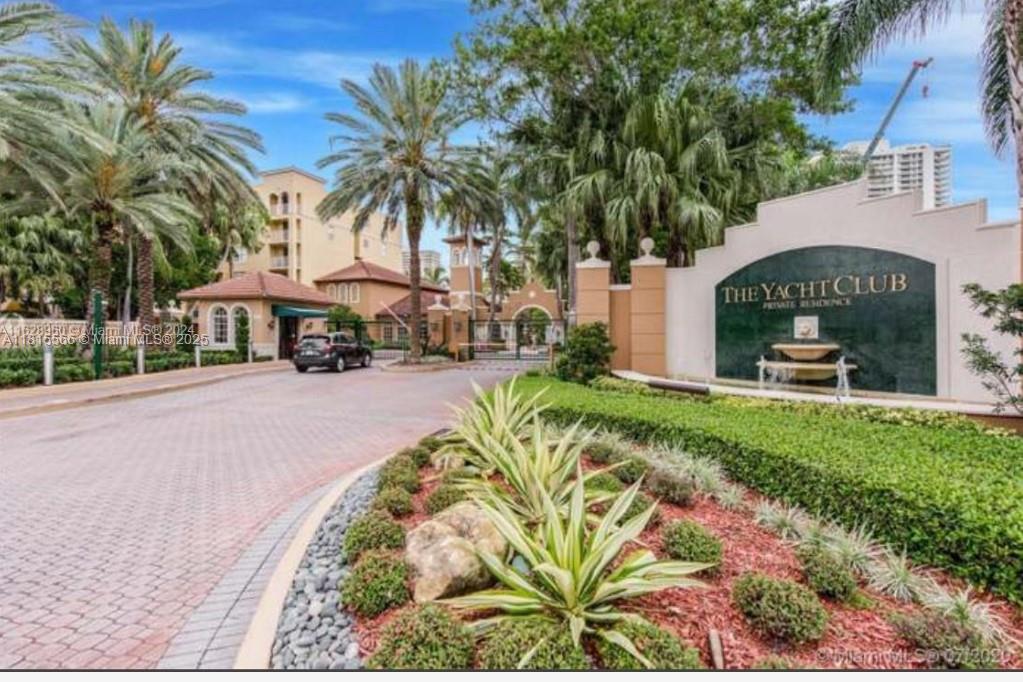 The Yacht Club at Aventura - Residential Lease