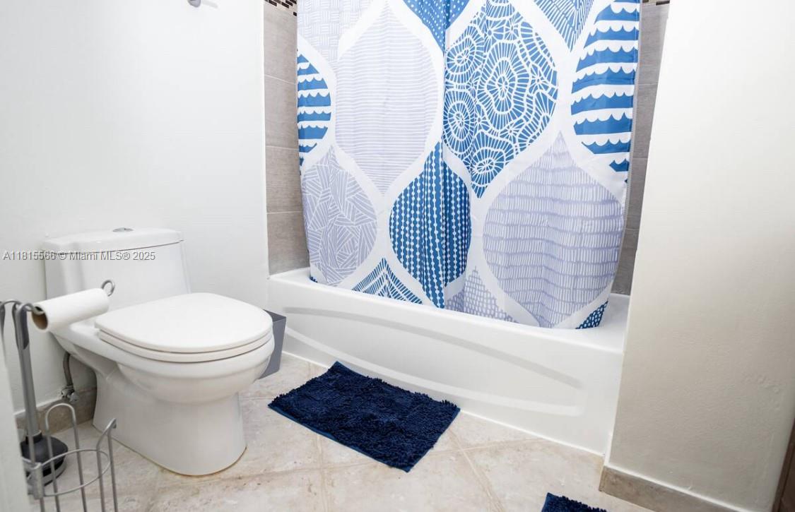 The Yacht Club at Aventura - Residential Lease