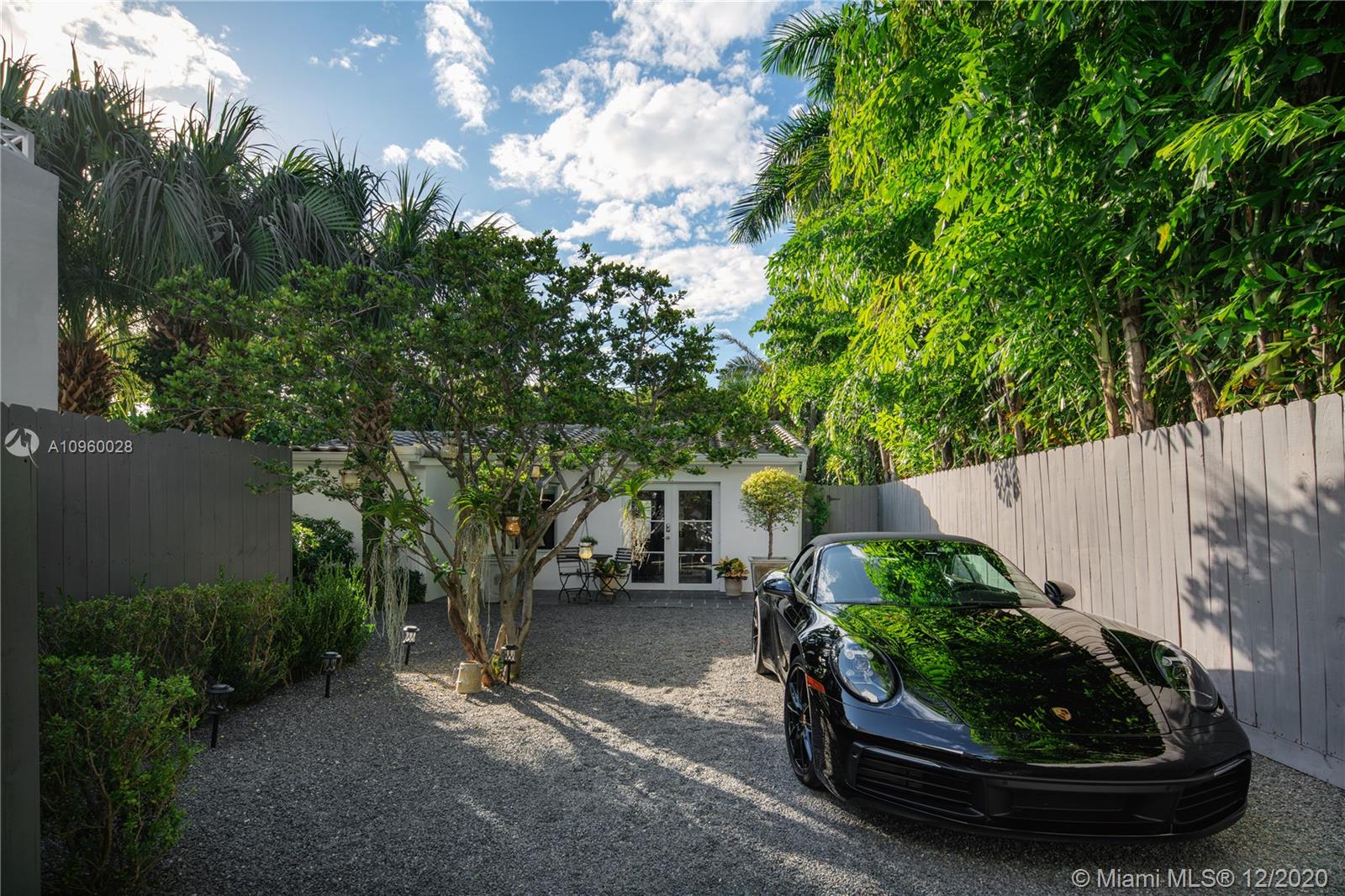 FLAMINGO TERRACE EXTENSIO - Residential