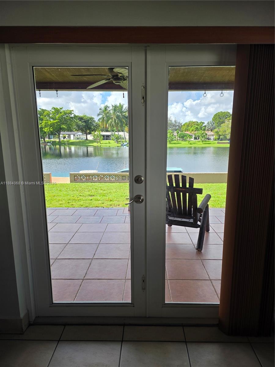 MIAMI LAKES SEC 3 - Residential Lease