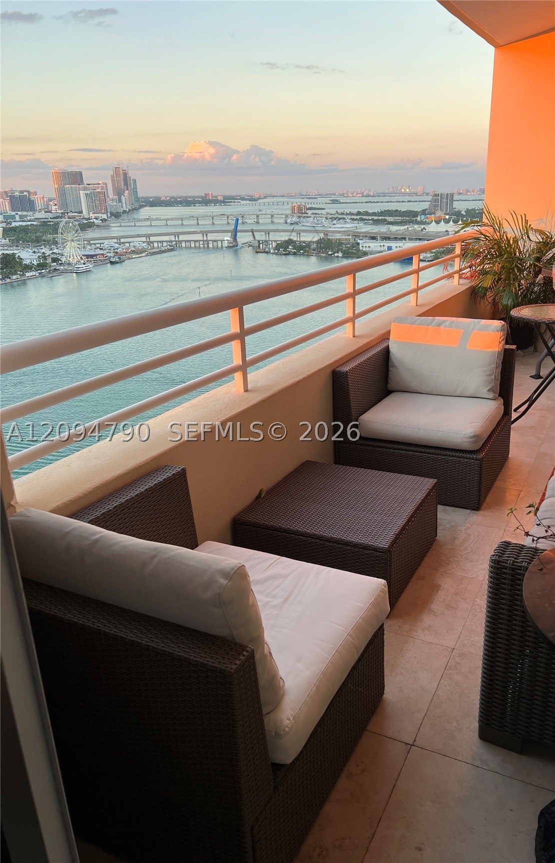808 Brickell Key Dr 2903