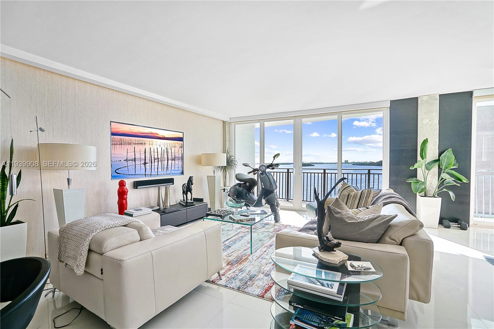 PALM BAY CONDOMINIUM - Residential