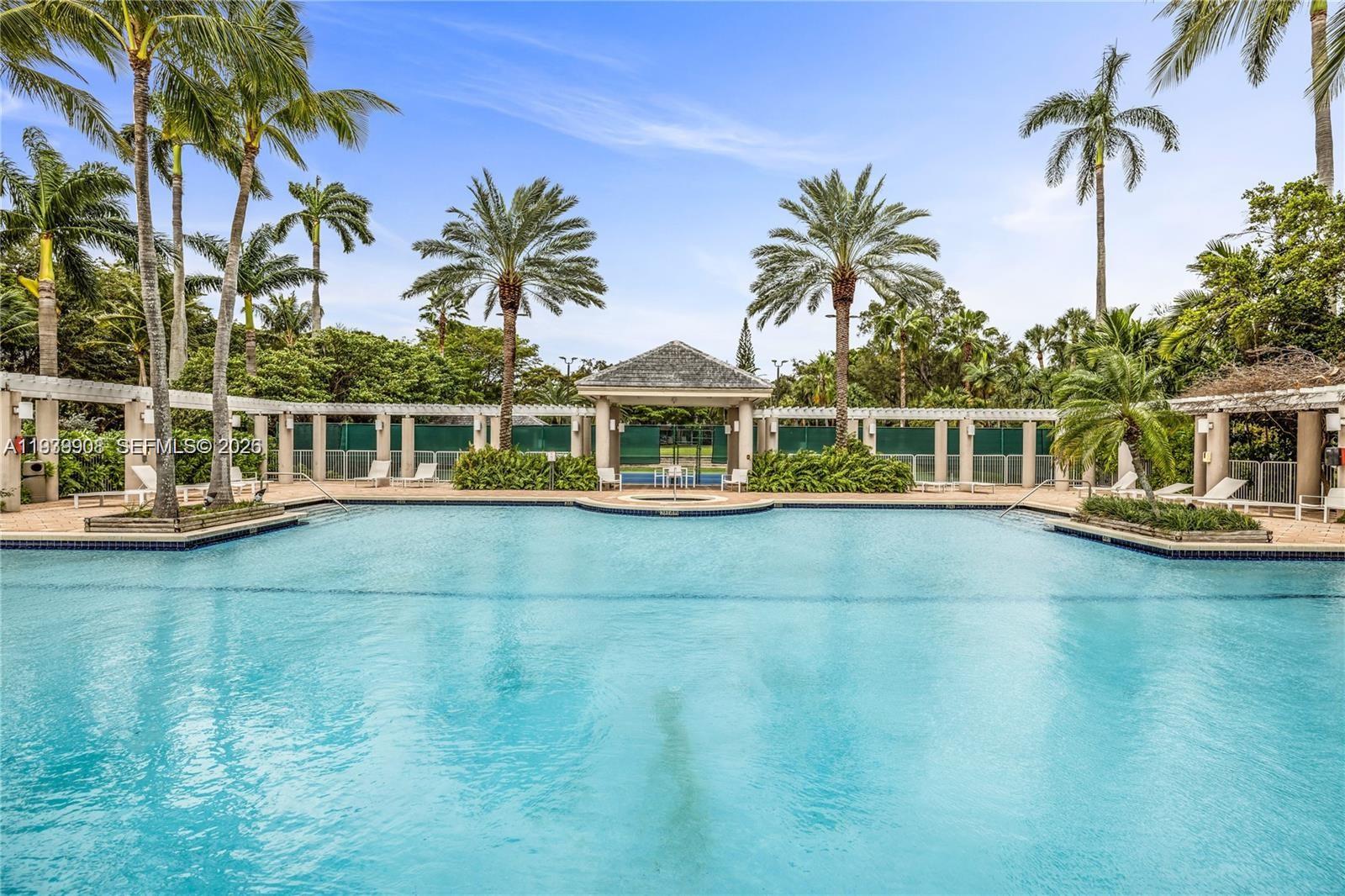 PALM BAY CONDOMINIUM - Residential