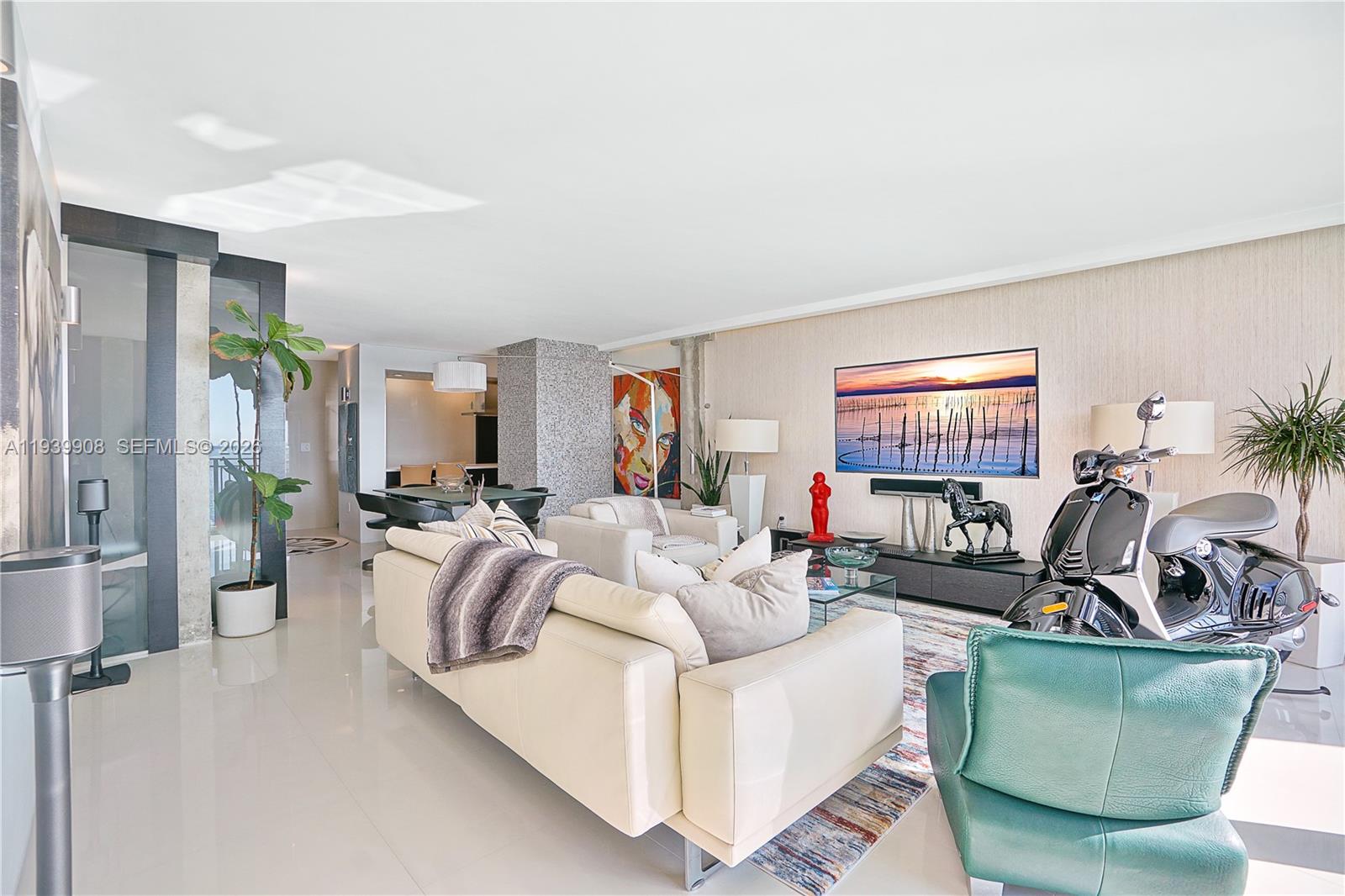 PALM BAY CONDOMINIUM - Residential