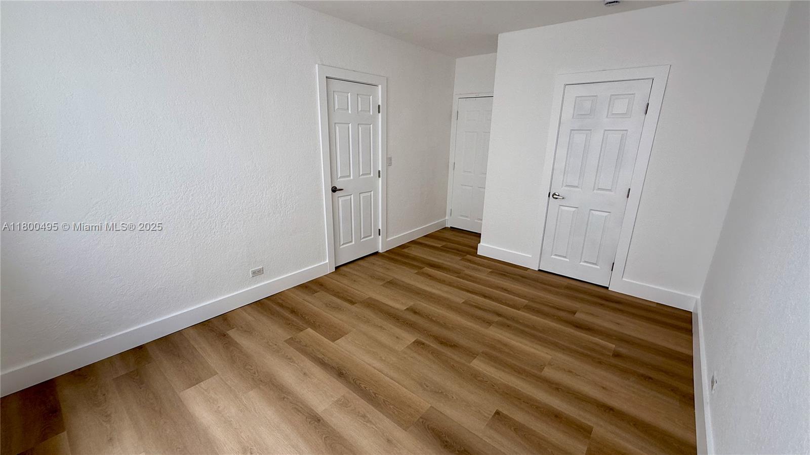HARDING AVENUE CONDO - Residential