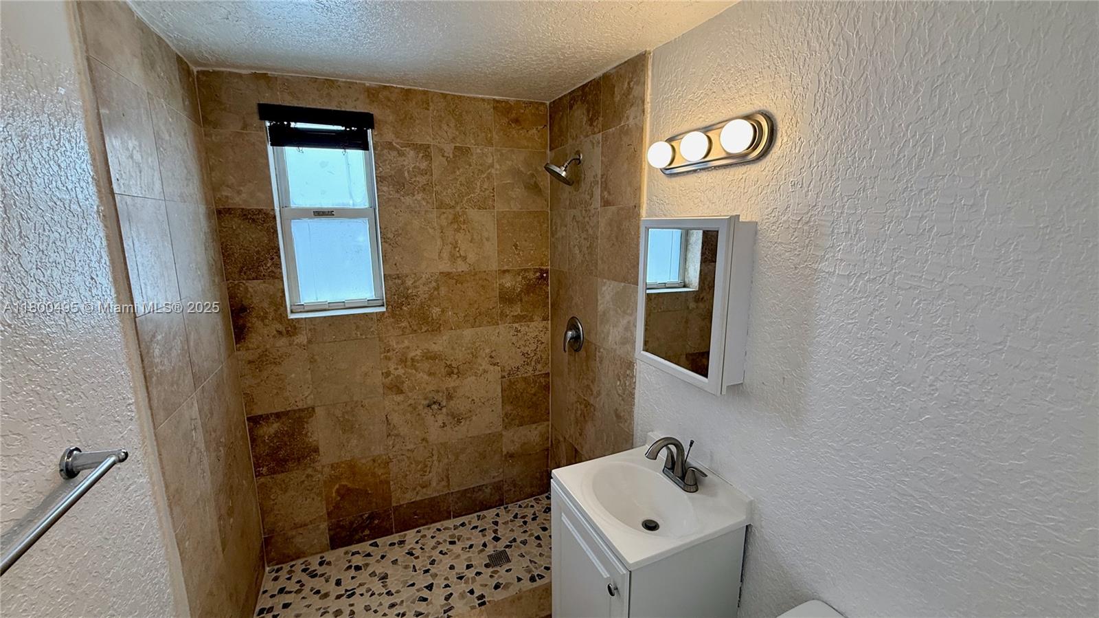 HARDING AVENUE CONDO - Residential