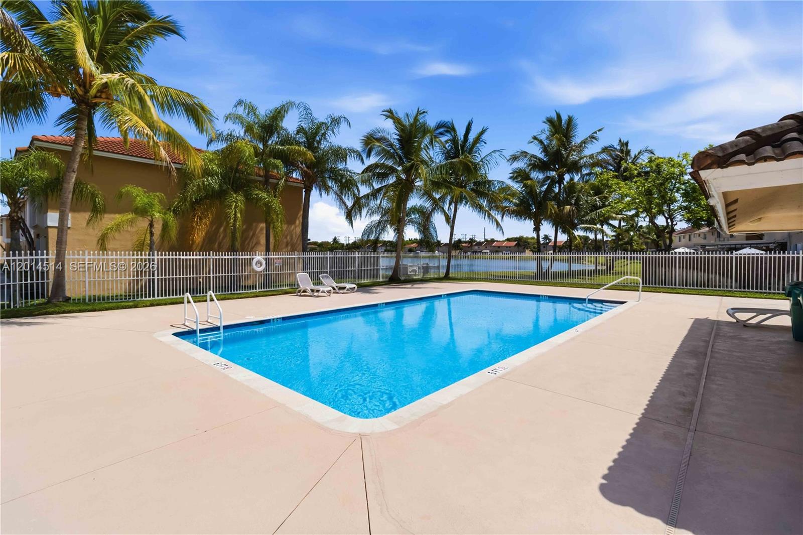 WEITZER SERENA LAKES TOWN - Residential
