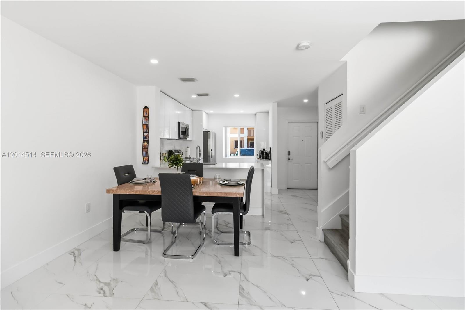 WEITZER SERENA LAKES TOWN - Residential