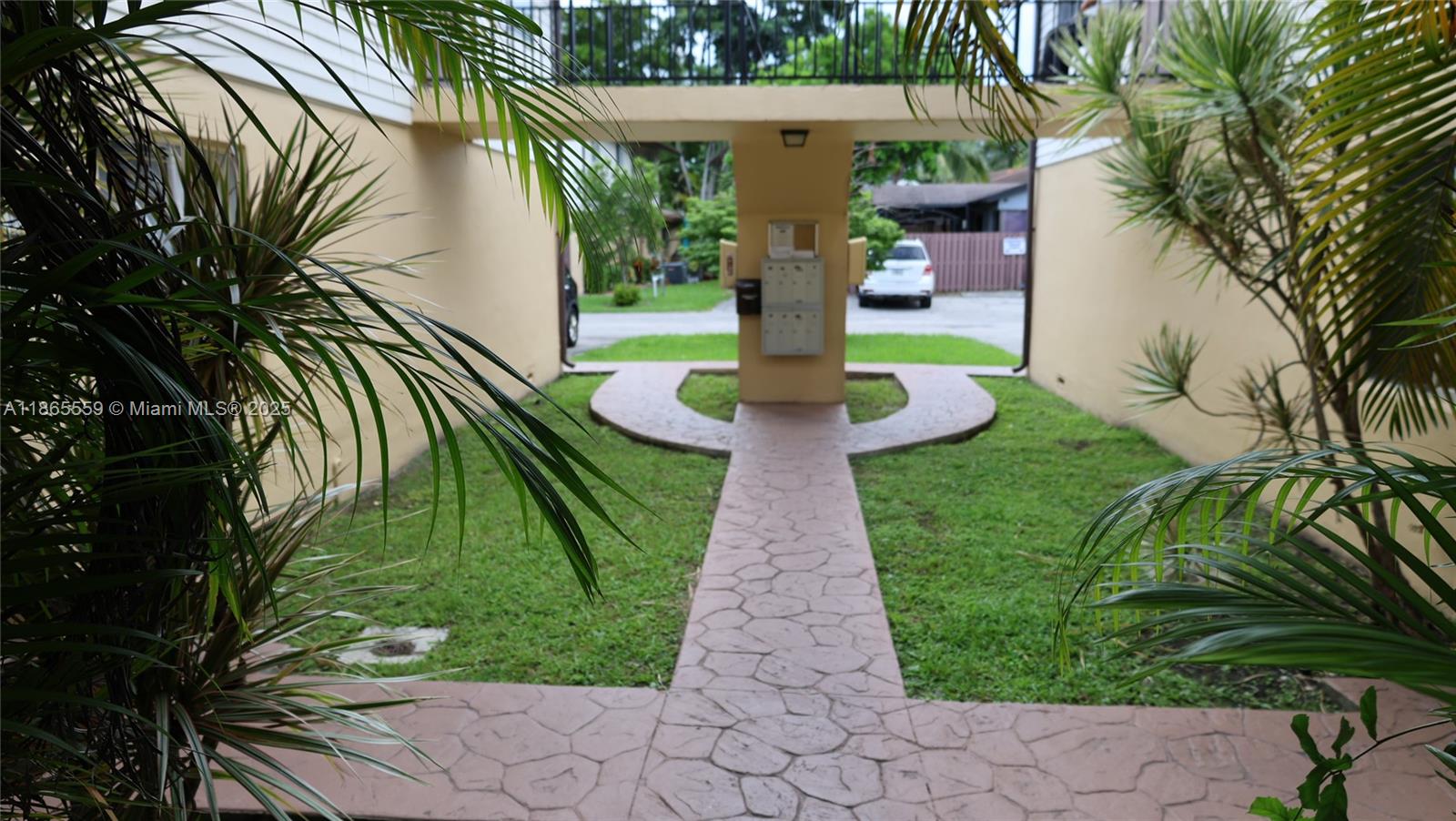 SPRINGTREE ESTATES SEC 1 - Residential